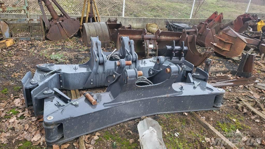 Doosan outdigger 底盘和悬架