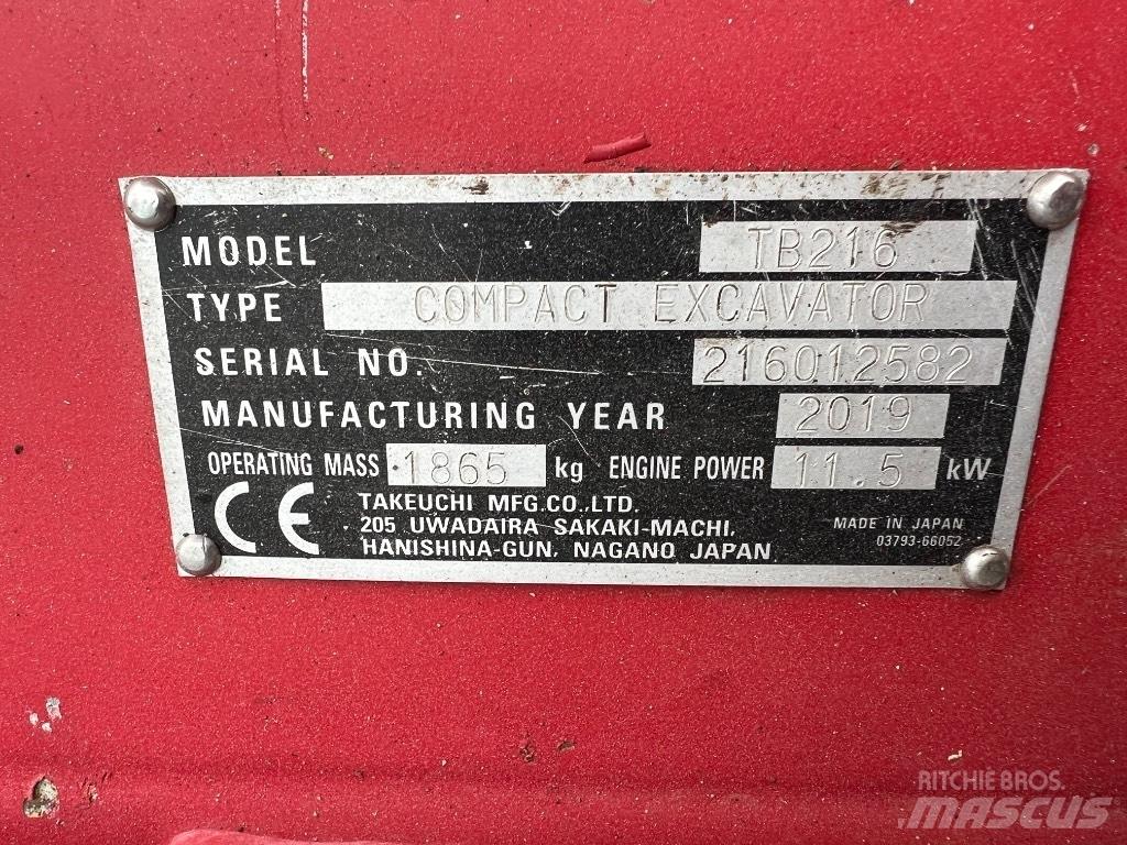 Takeuchi TB 216 小型挖掘机
