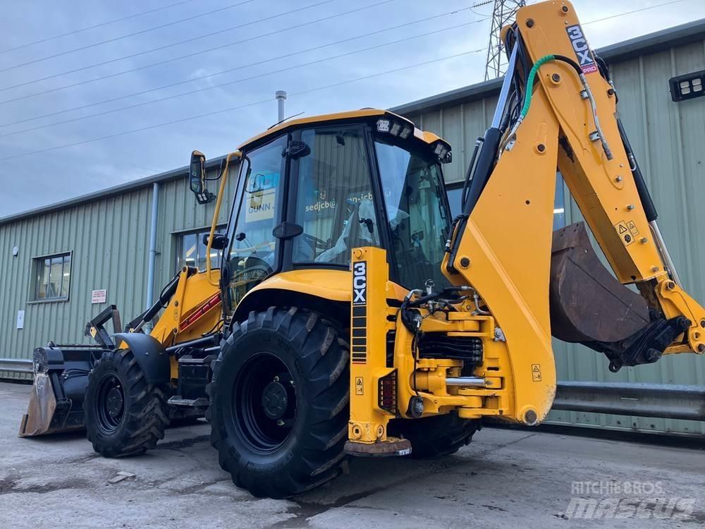 JCB 3CX 反铲装载机