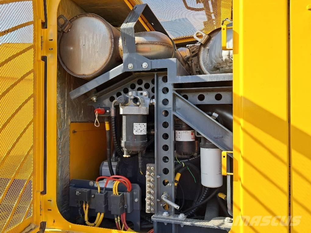 Bergmann 4010 履带式自卸车
