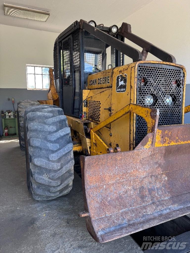 John Deere 540b 540b 林业拖拉机