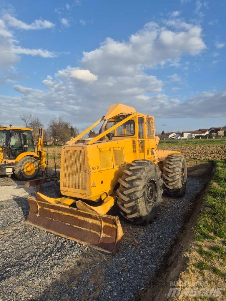 John Deere 667d 林业拖拉机