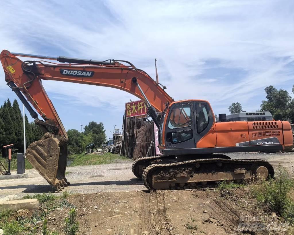 Doosan DX 340 LC 履带挖掘机