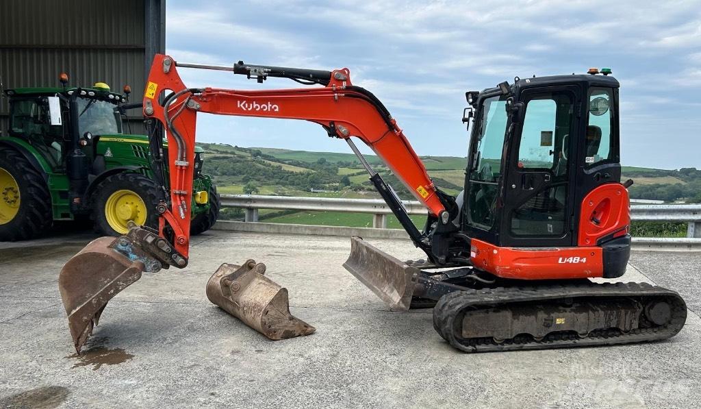 Kubota U 48-4 小型挖掘机