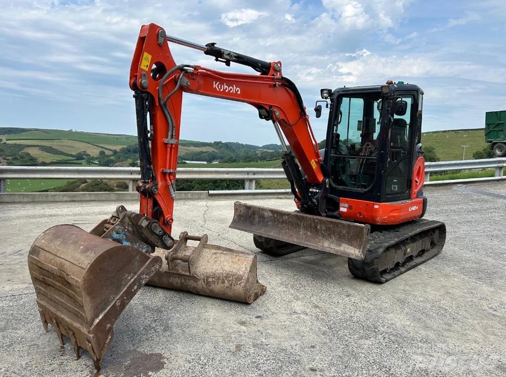 Kubota U 48-4 小型挖掘机