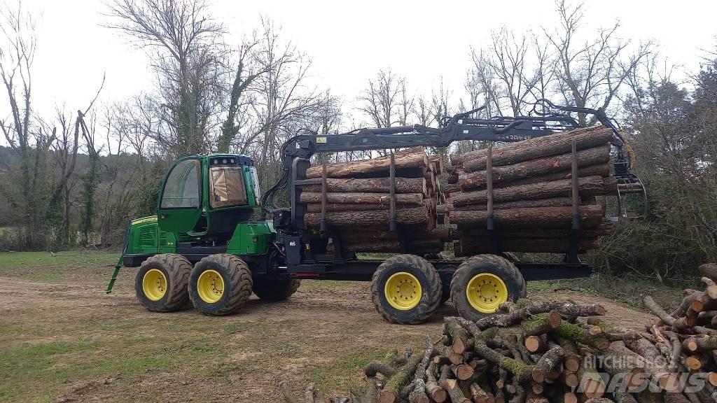 John Deere 1110 E 集运机