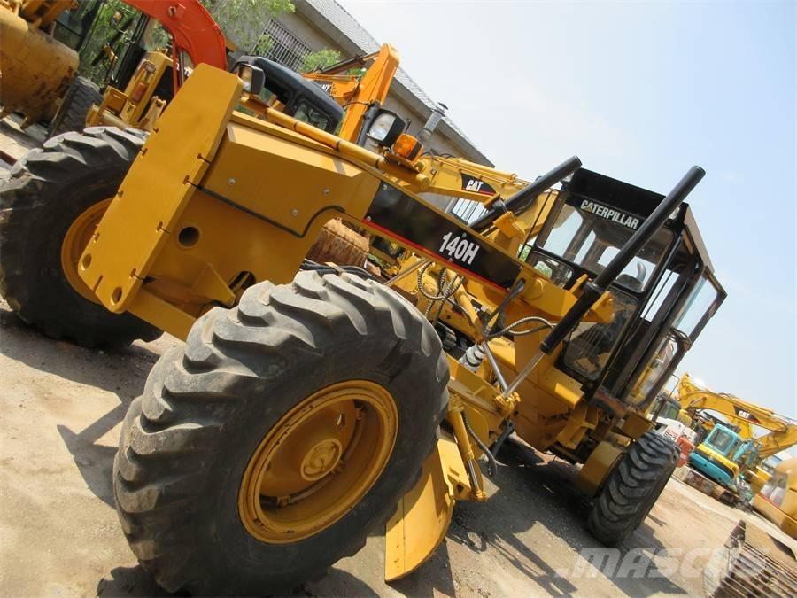 CAT 140 H 平地机/推土机