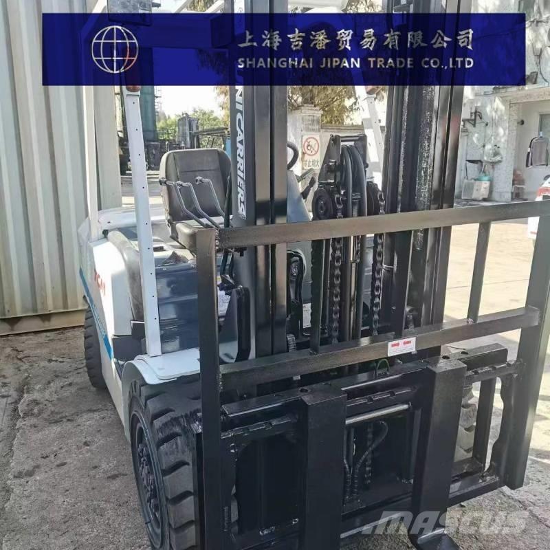 TCM 30 柴油叉车