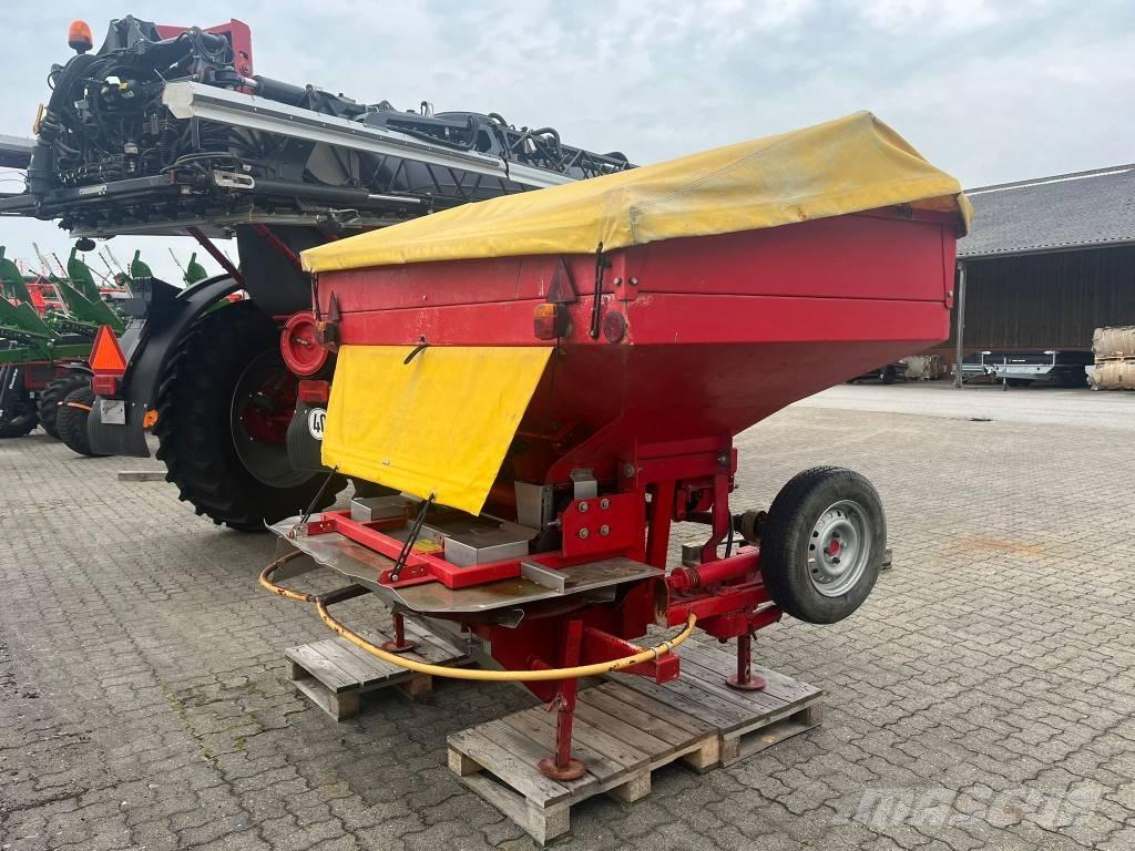 Bredal B 2 XL 撒肥机