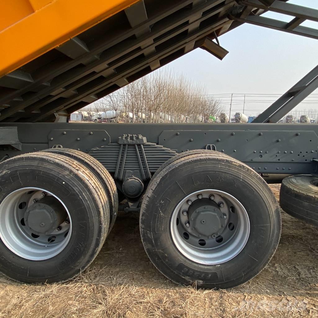 Howo 375 8x4 自卸式货车