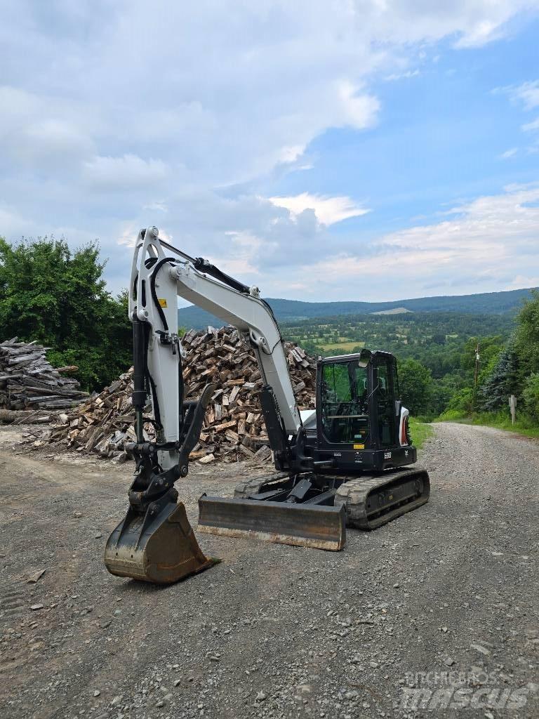 Bobcat E88 履带挖掘机