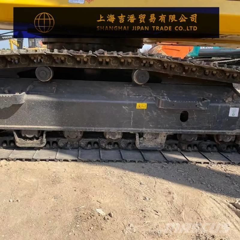 Komatsu PC 220 履带挖掘机