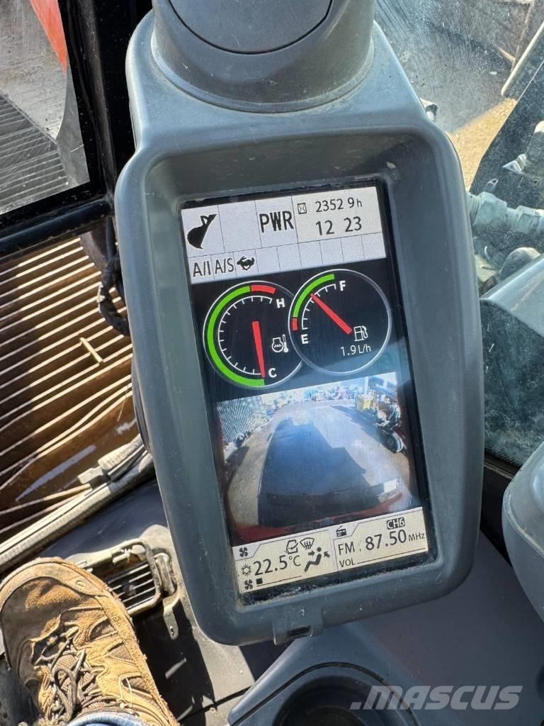 Hitachi ZX 85 USB-6 中型挖掘机