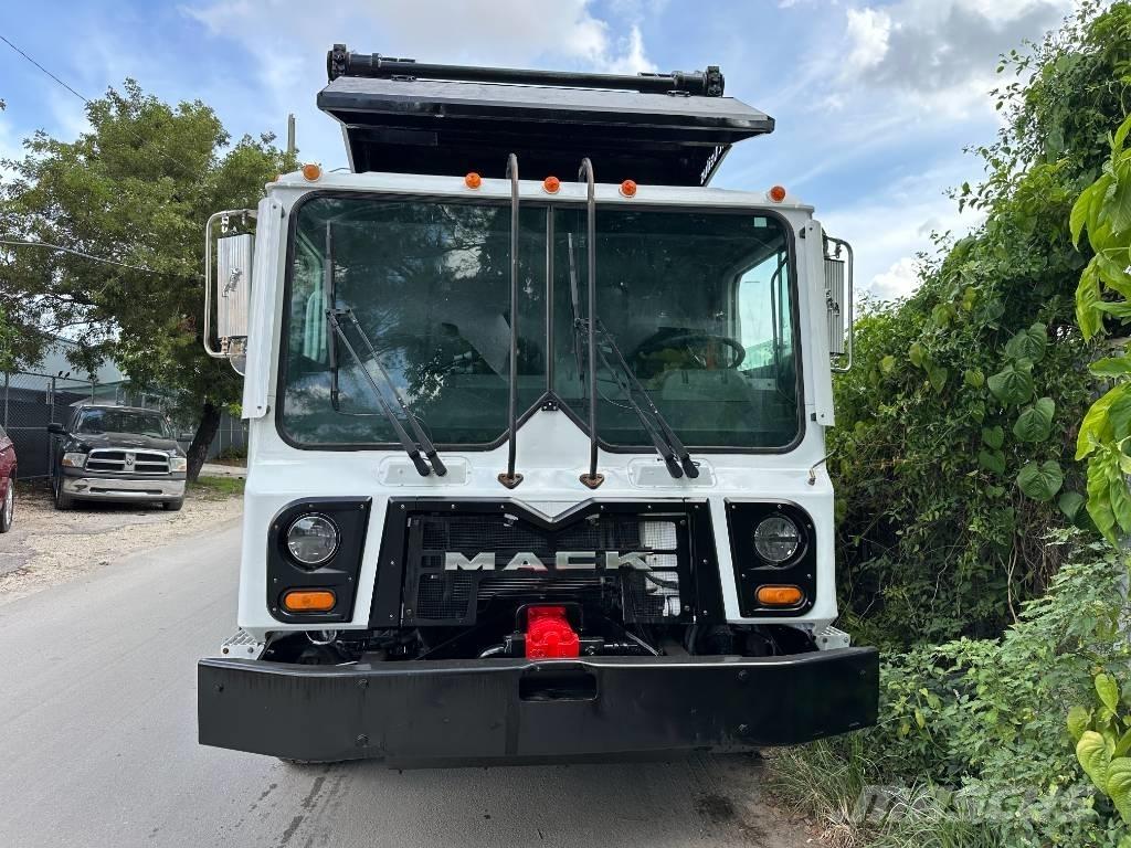 Mack MR613 垃圾车