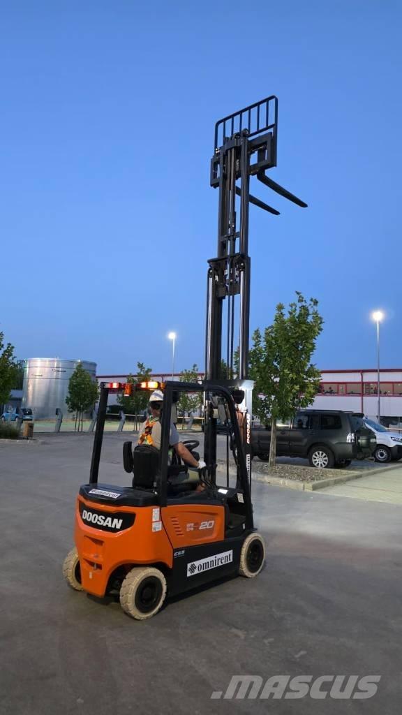 Doosan B 20 X-7 Plus 电动叉车