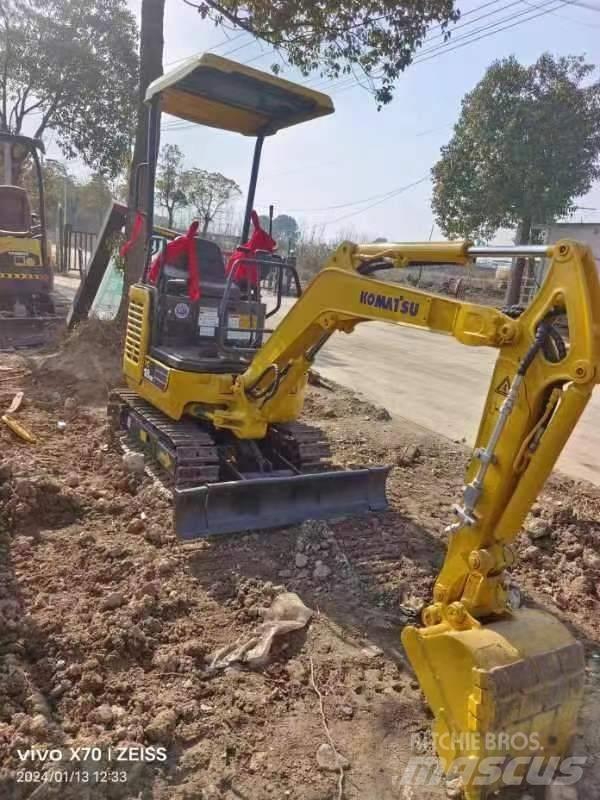Komatsu PC 18 MR 小型挖掘机