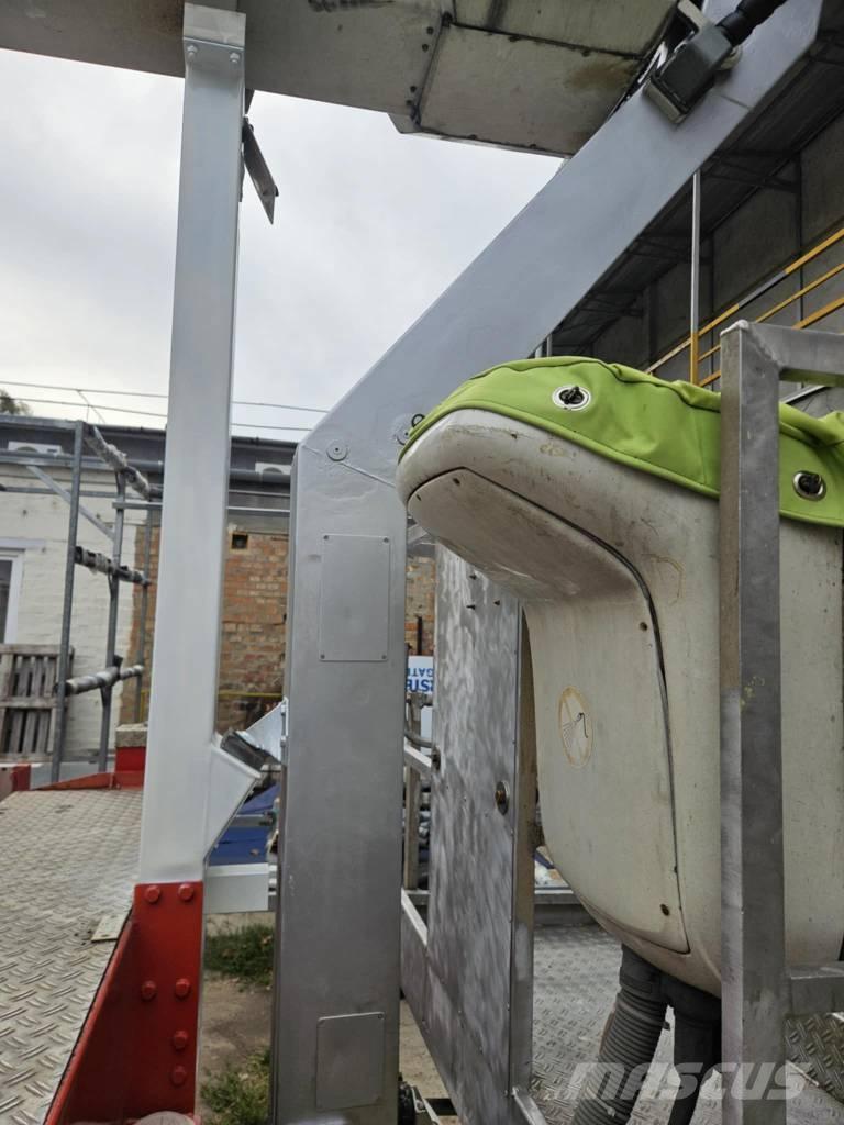 Bison TKA26 车载式高空作业车