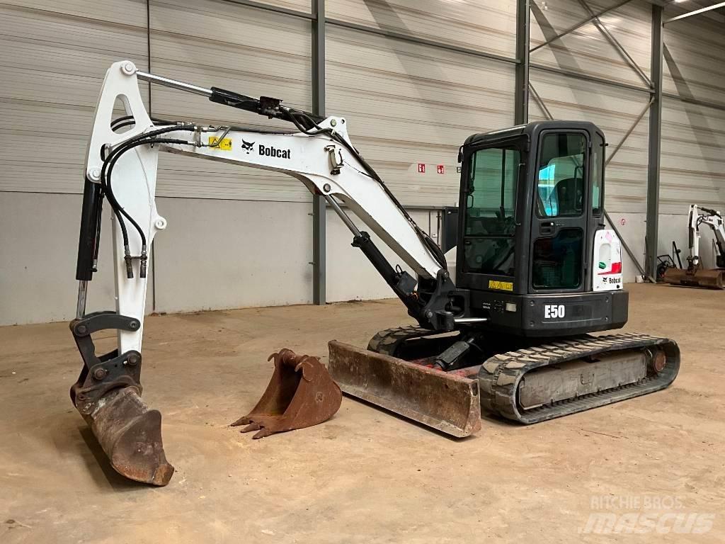 Bobcat E 50 小型挖掘机