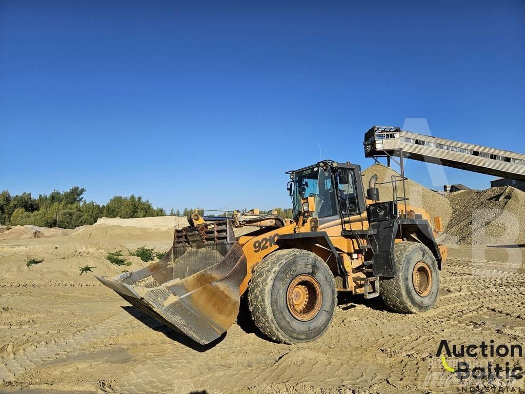 CASE 921C/2 轮式装载机