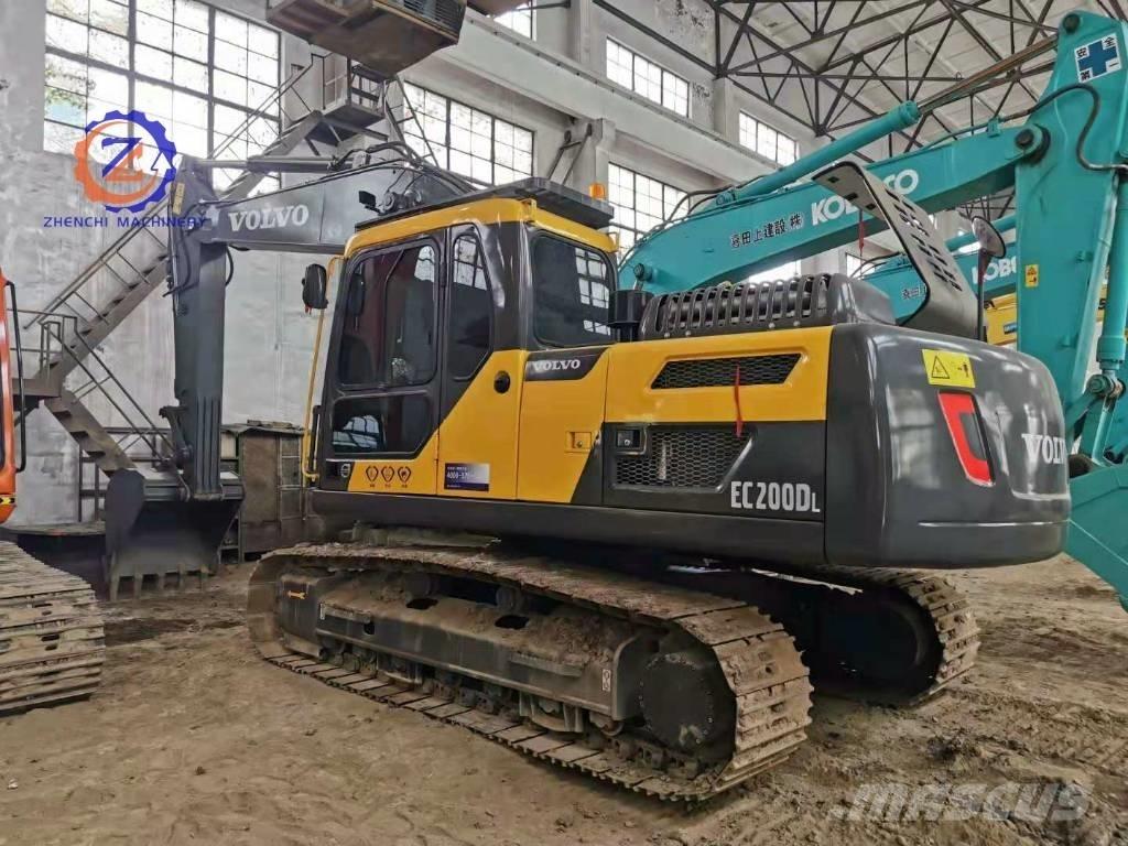 Volvo EC 200 履带挖掘机