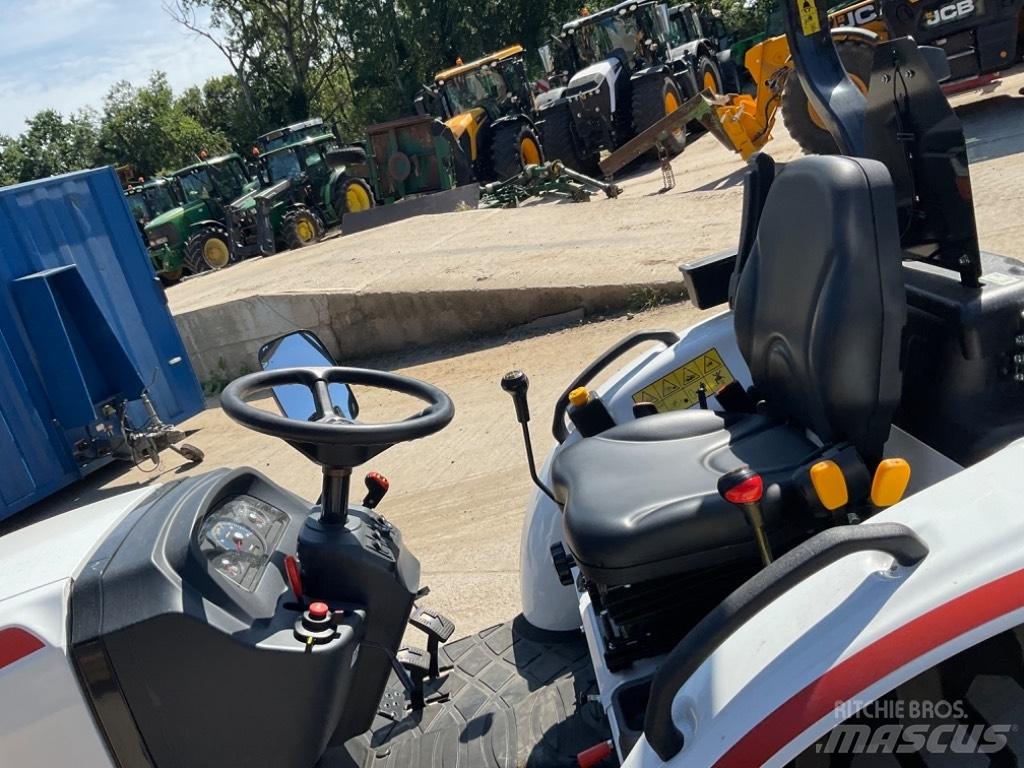 Bobcat CT 2025 拖拉机/农用车