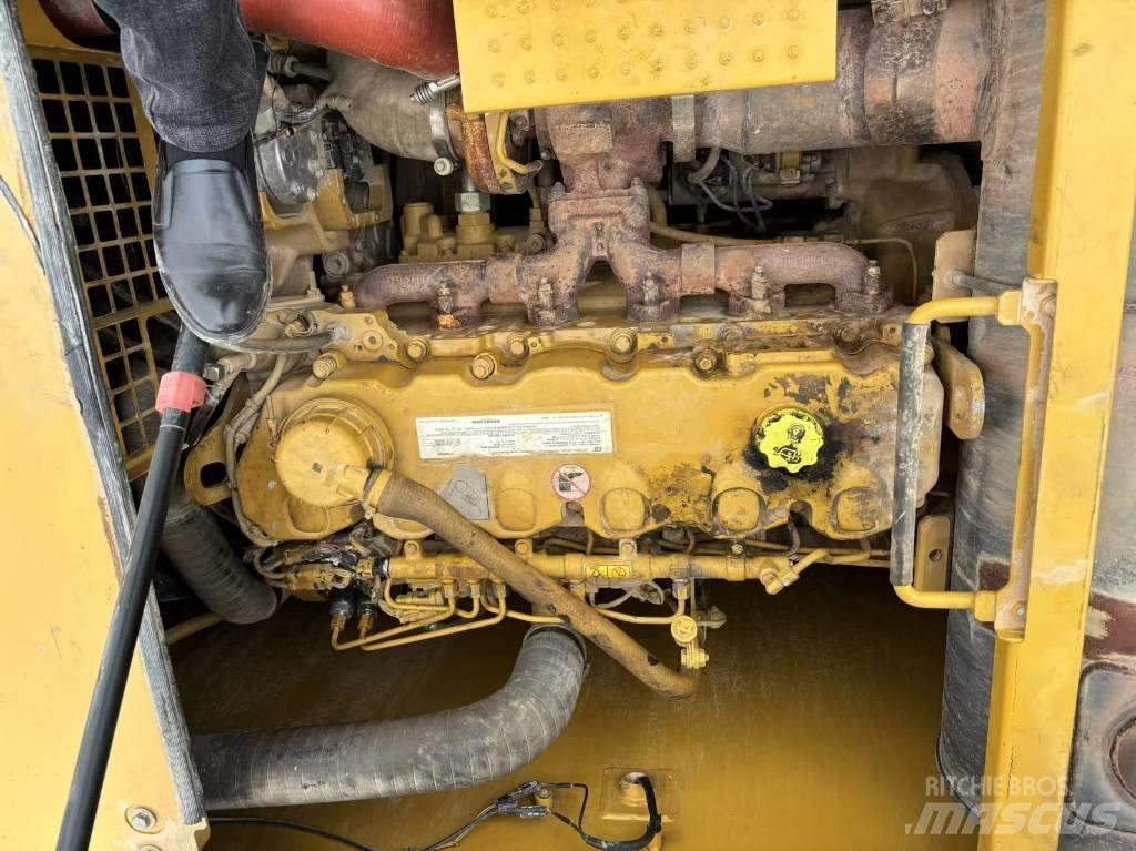 CAT CAT336 中型挖掘机