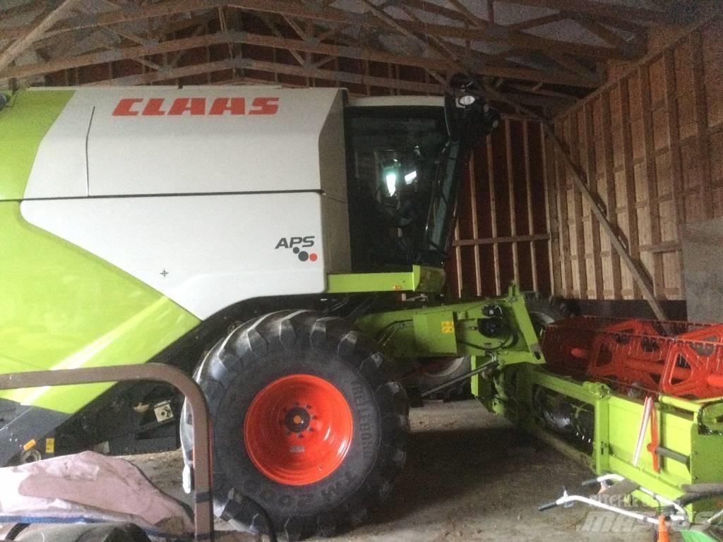 CLAAS Tucano 420 联合收割机