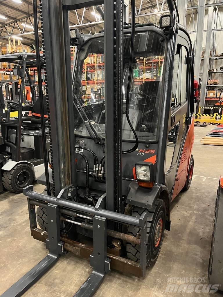 Linde H25D-02 柴油叉车