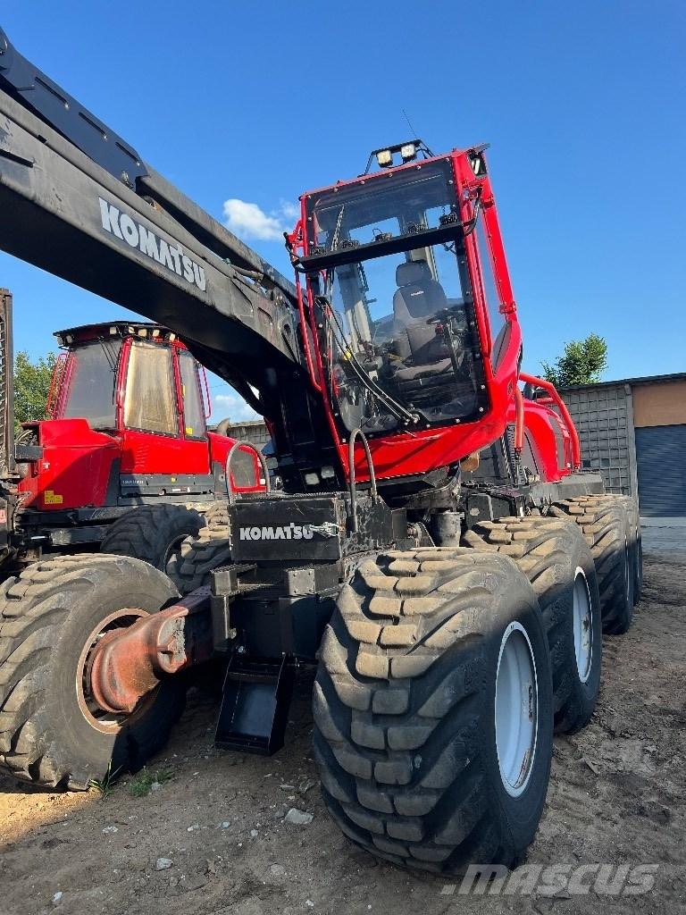 Komatsu 931 XC 收割机