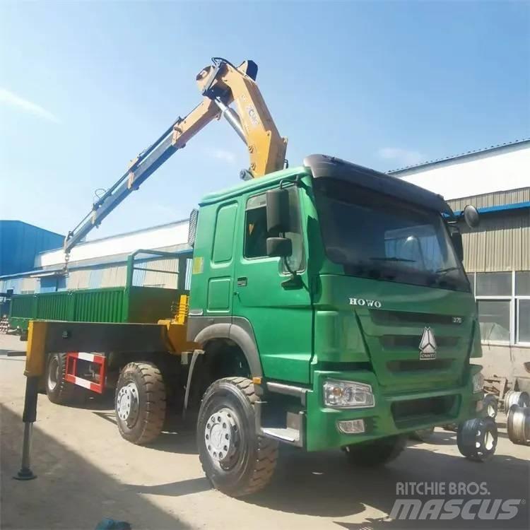 Howo 375 8x4 起重车