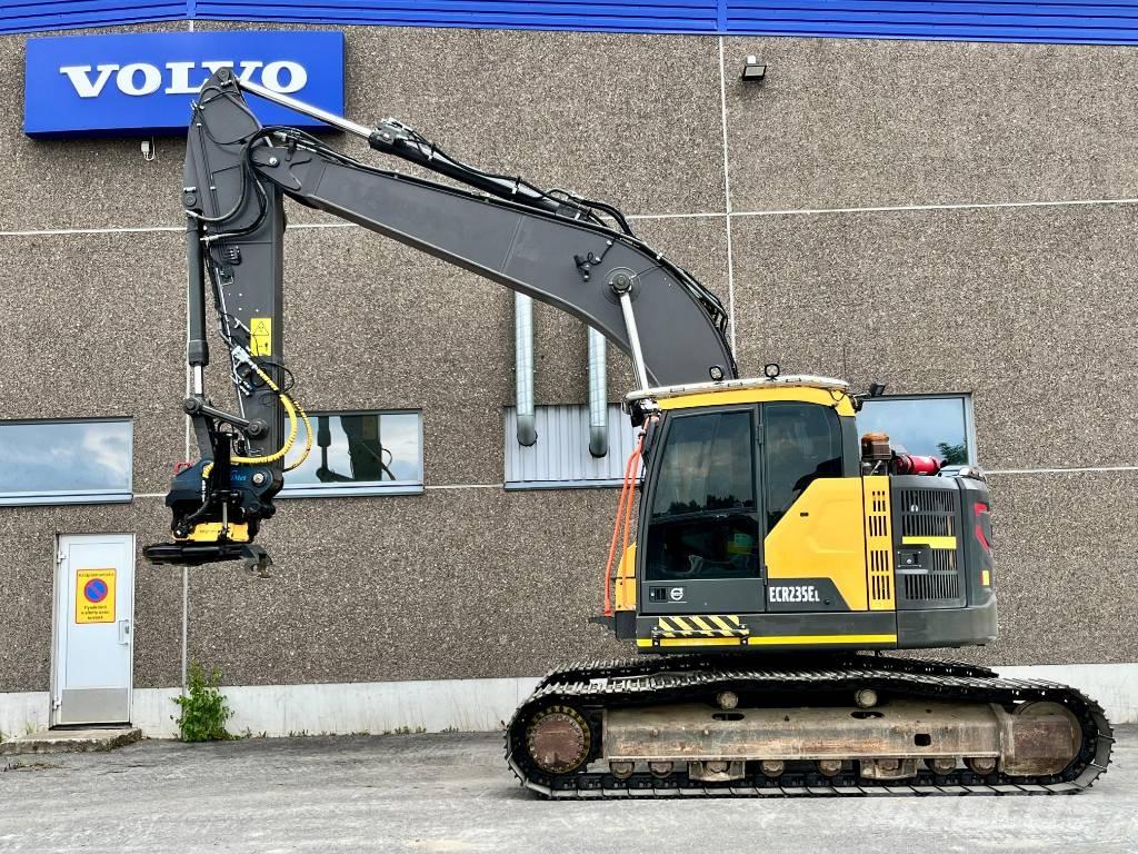 Volvo ECR 235 E 履带挖掘机