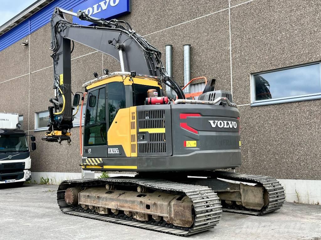 Volvo ECR 235 E 履带挖掘机