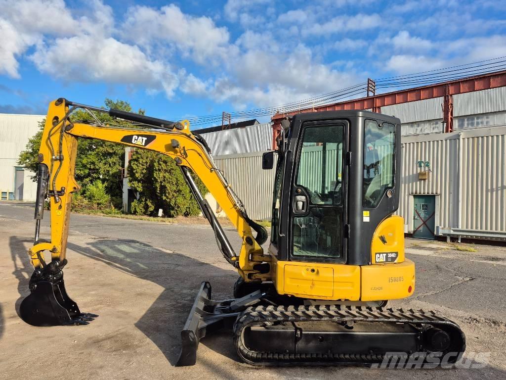 CAT 304 E 2 CR 小型挖掘机