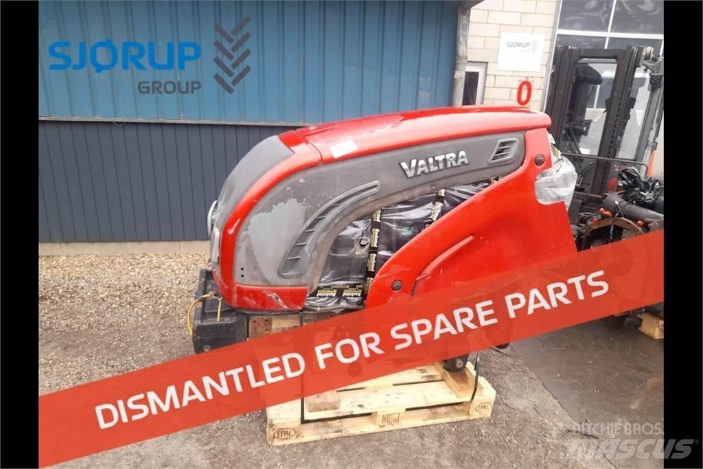 Valtra N142 拖拉机/农用车