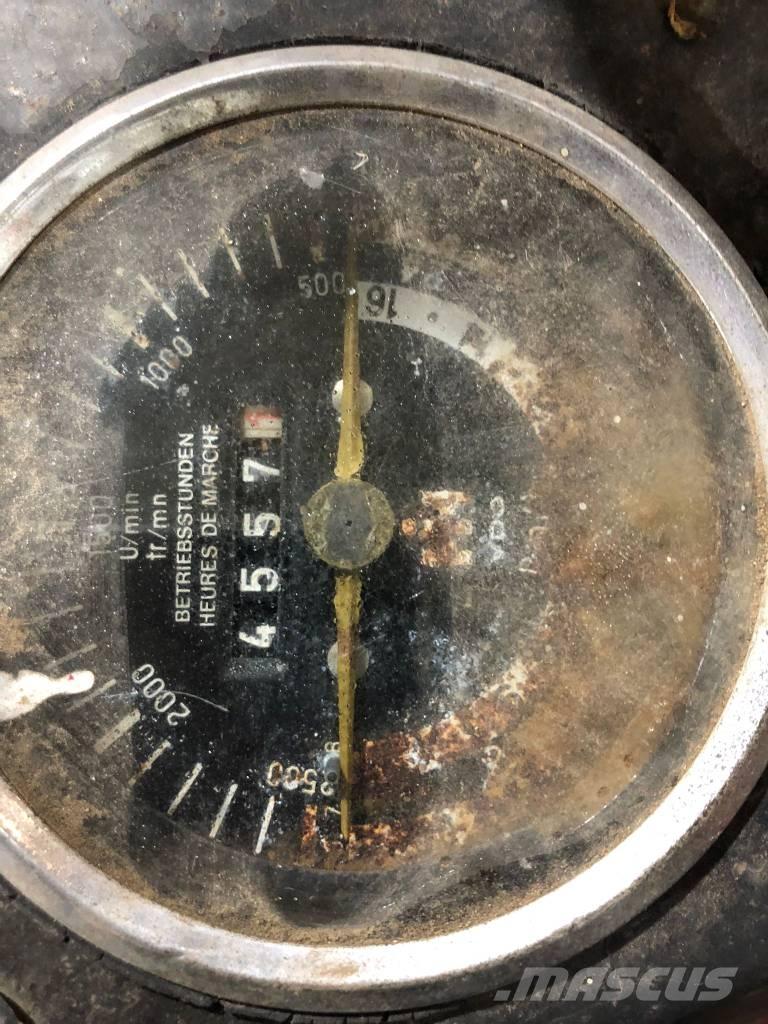 International 353 拖拉机/农用车