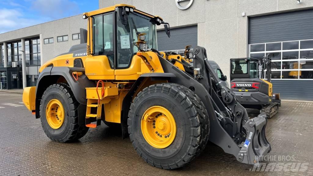 Volvo L120H 轮式装载机