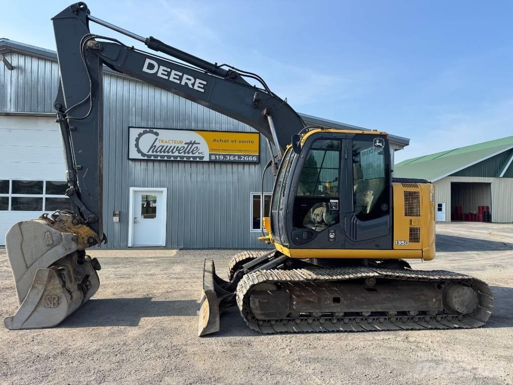 John Deere 135 D 履带挖掘机