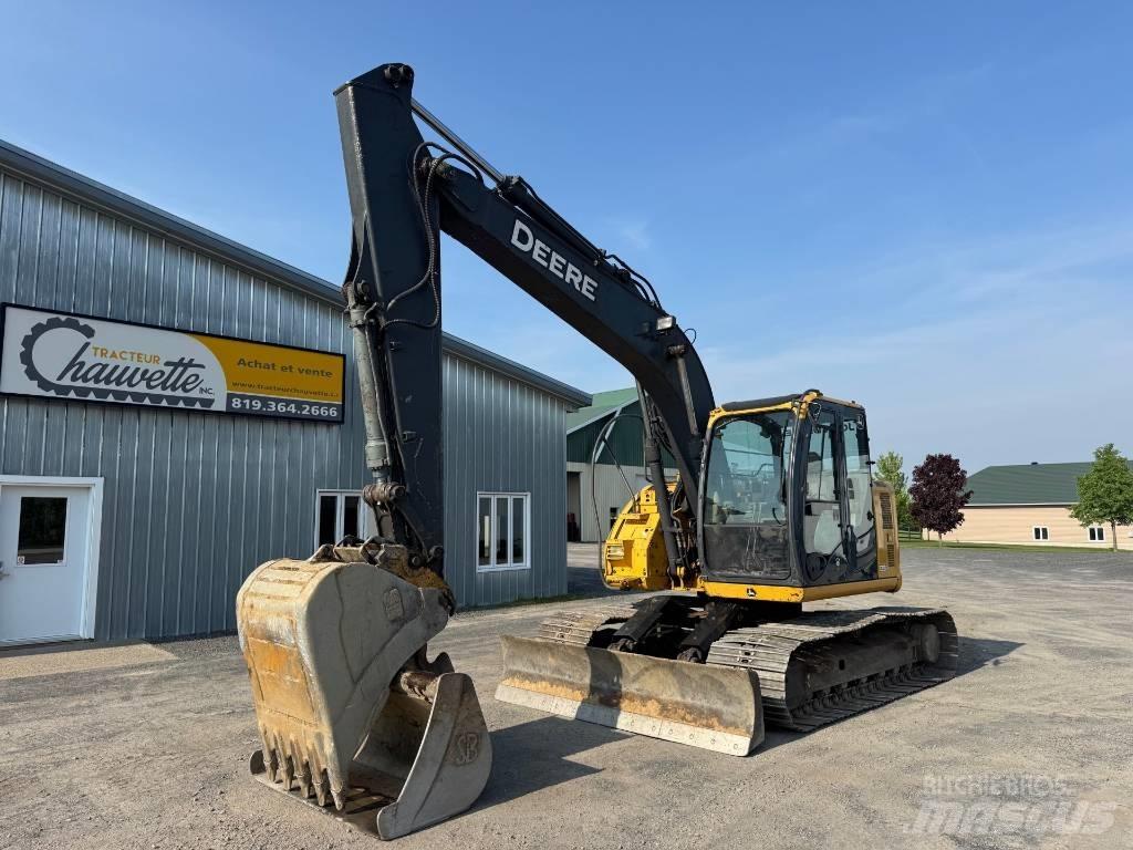 John Deere 135 D 履带挖掘机