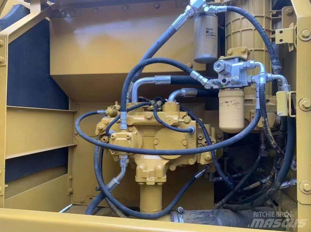 CAT 320 C L 履带挖掘机