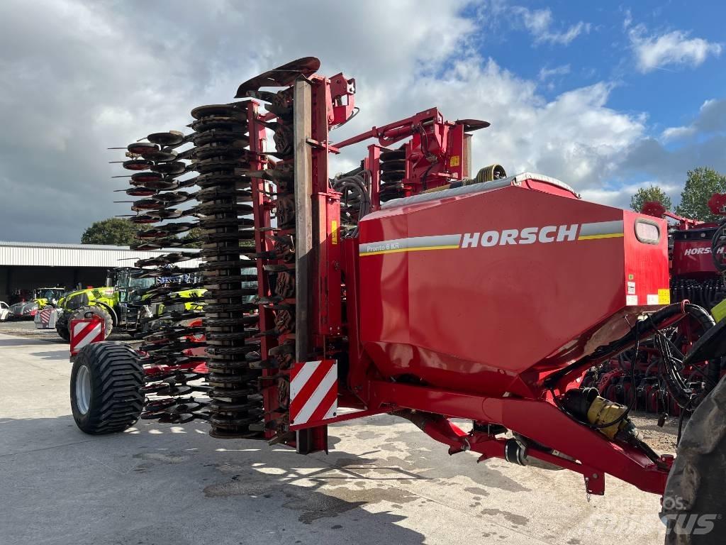 Horsch Pronto 6 KR 多功能条播机