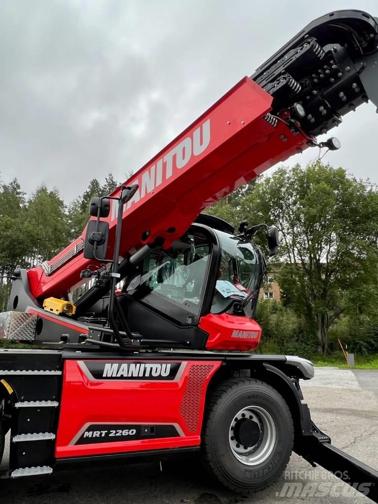 Manitou MRT 2260 伸缩臂叉装车|叉装车