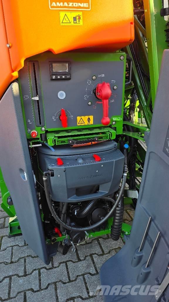 Amazone UF 1602 悬挂式喷雾机