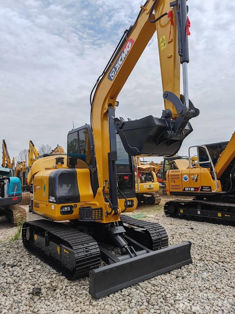 XCMG XWE60DA 小型挖掘机