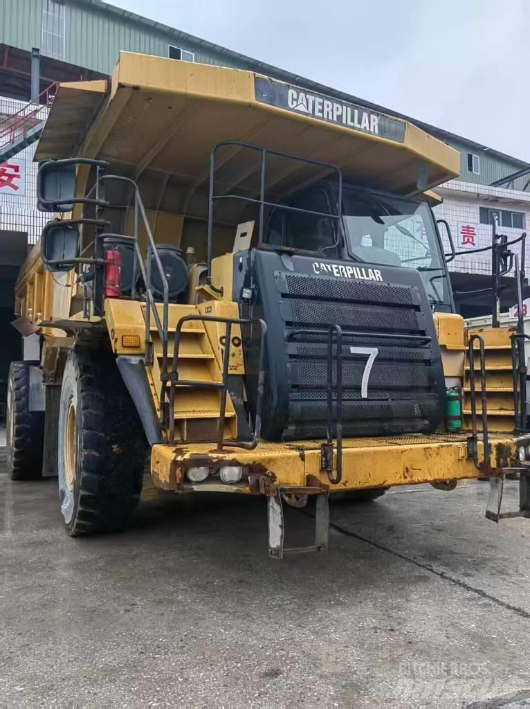 CAT 777E 铰接式自卸车