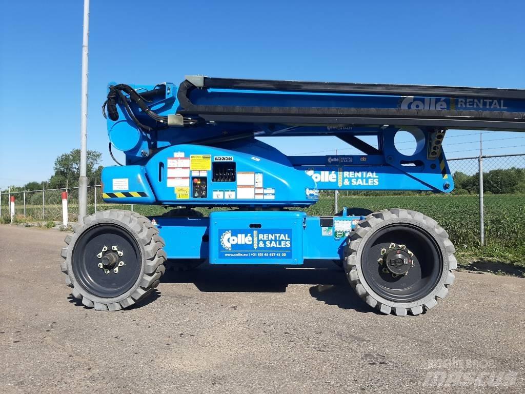 Niftylift HR21E 2x4 曲臂高空工作平台