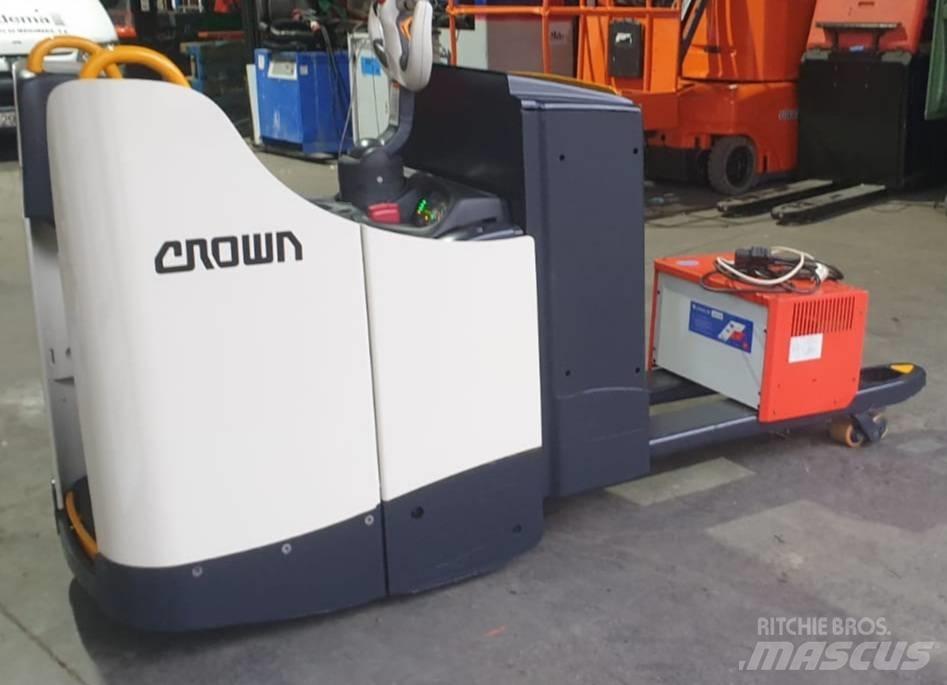 Crown WT 3040 电动搬运车
