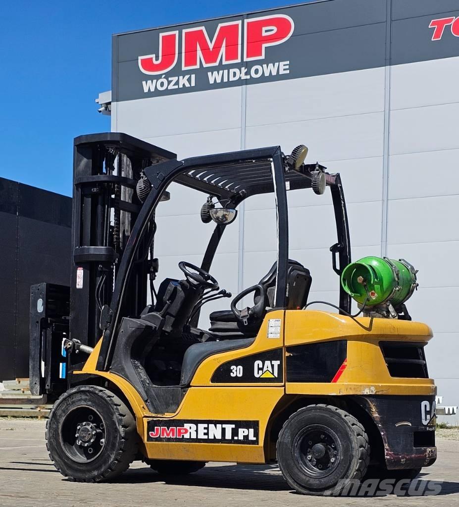 CAT GP 30 N 天然气叉车