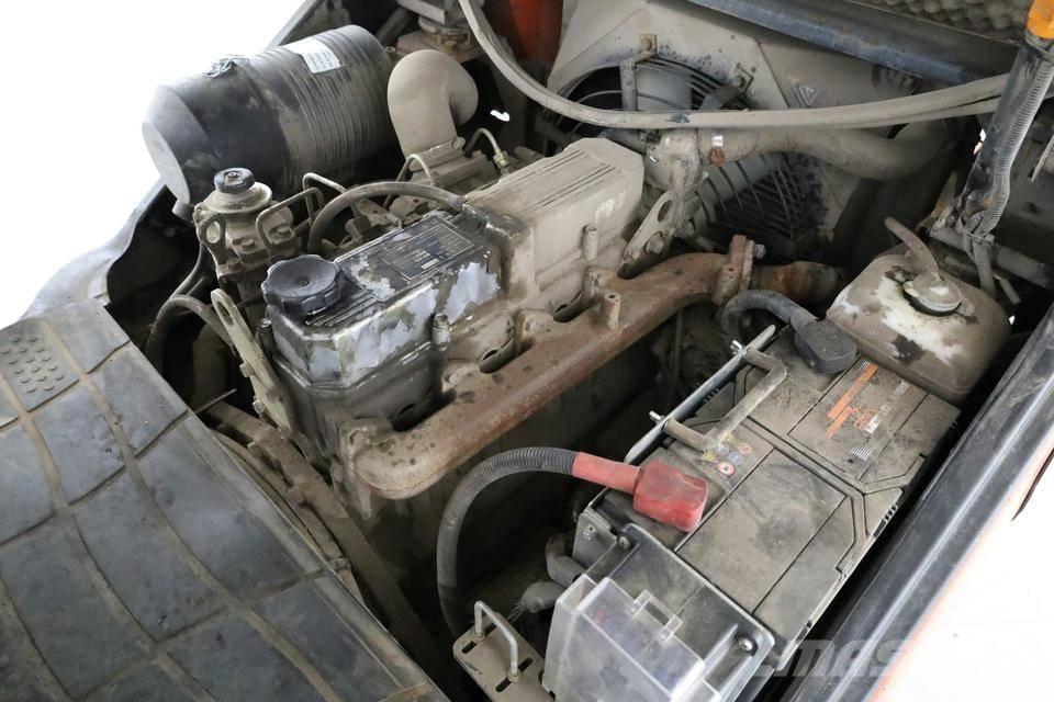 Nexen FDE-30 柴油叉车