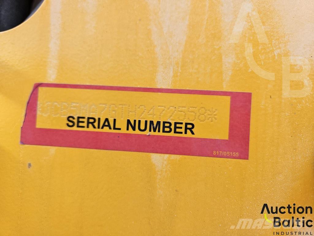 JCB 540-180 伸缩臂叉装车|叉装车