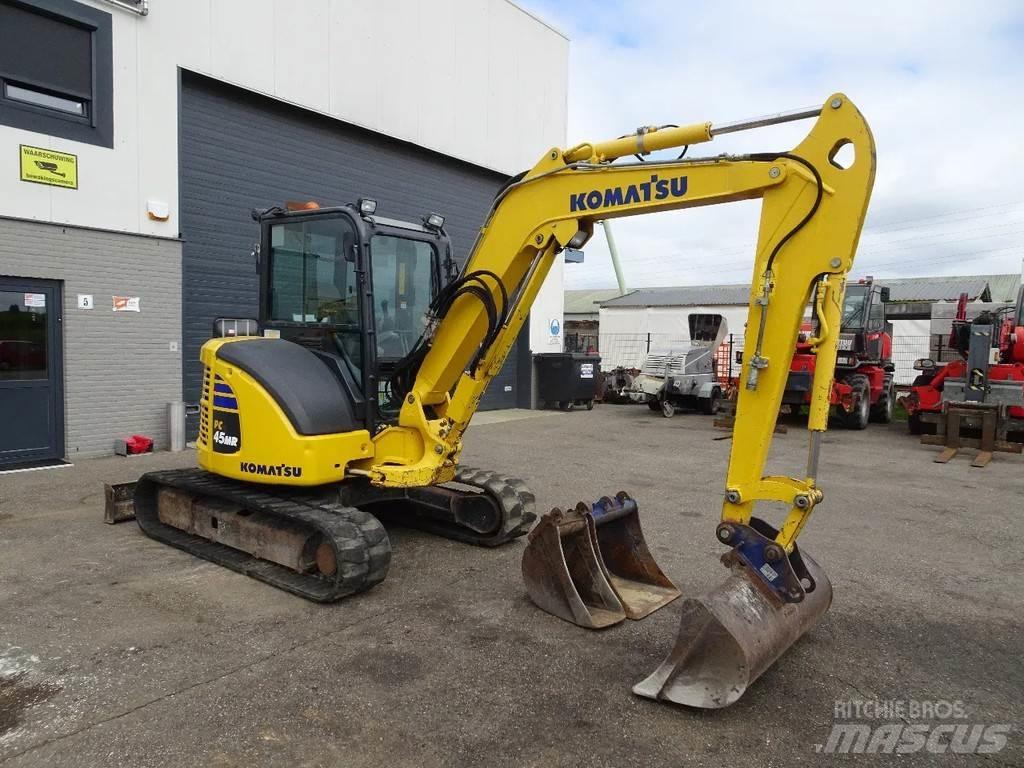 Komatsu PC45MR-5 小型挖掘机